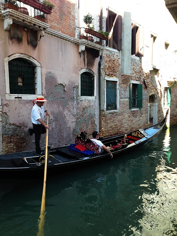 Gondola in Venice www.taylorstracks.com