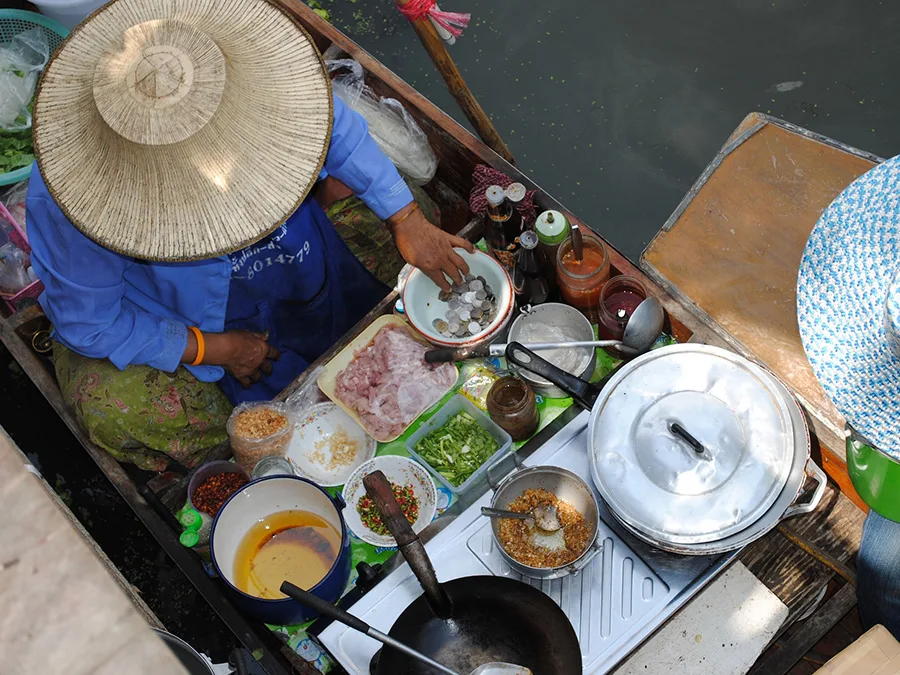 Floating-Market-Bangkok