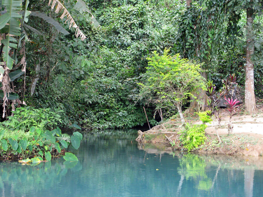 co dělat v Vang Vieng | Vang Vieng tubing / co dělat v Vang Vieng / Vang Vieng co dělat | Vang Vieng Laos / Vang Vieng atrakce / Vang Veing aktivity